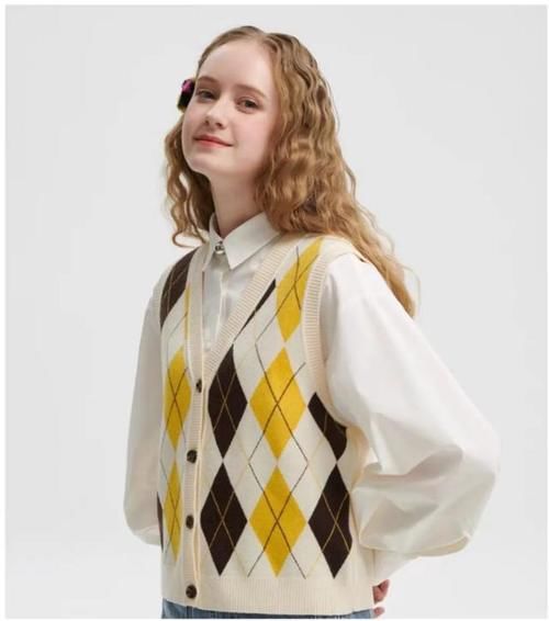 针织衫的春季搭配法则，捕获时髦的穿搭LOOK