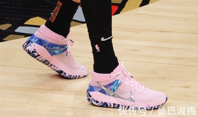 kobe|NBA球员上脚:字母哥3代战靴与杜兰特球鞋有点雷同