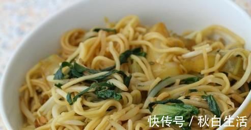 面条是糖尿病人的“大忌”？大夫直言：手握2个要诀，放心吃面条