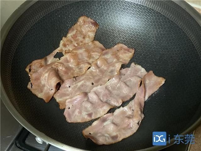 买包手抓饼 就能拥有豪华版煎饼早餐