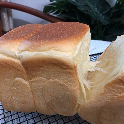 柔软香甜蜂蜜吐司面包