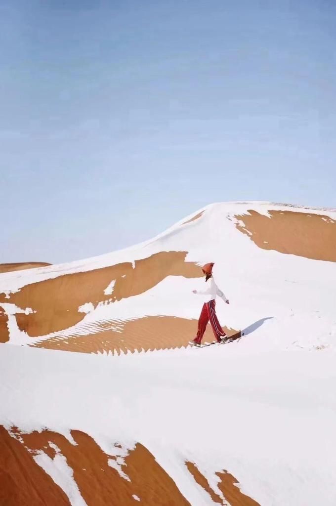 交给|把你的跨年，交给雪后的腾格里吧！