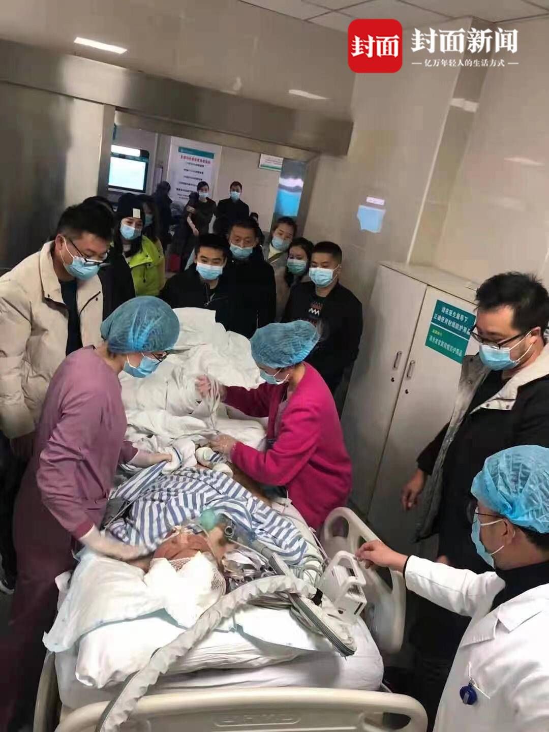 战友|硬汉刑警李纪昏迷40小时 警察妻子含泪阅读“浪漫情话”呼唤丈夫早日苏醒