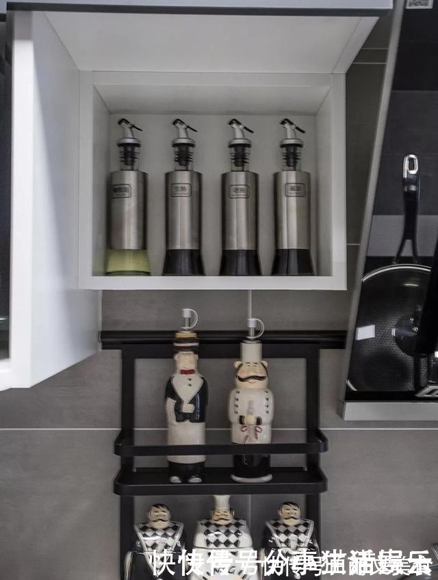 沙发|她家仅65㎡，收纳做到极致，每个空间都吸引着我，太美了！