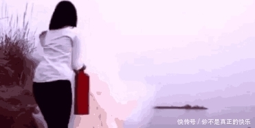 悲剧|女子想拍出独特婚纱照,在婚纱上点上火焰,接下来悲剧了