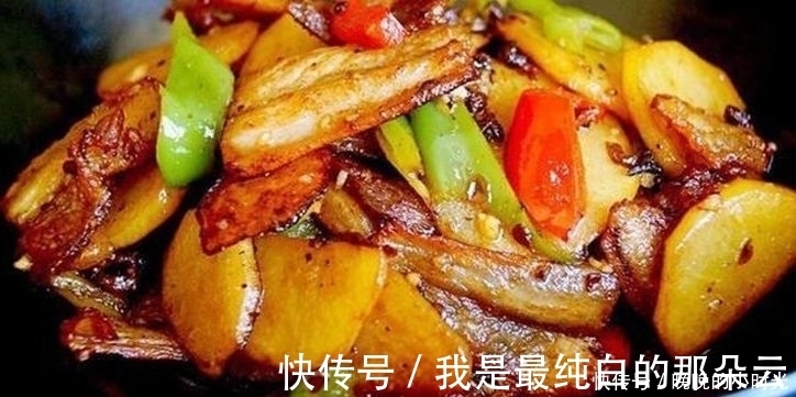 土豆片|美食推荐:姜葱爆鲜鱿、番茄鱼片汤、五花肉干煸土豆片、肝腰合炒