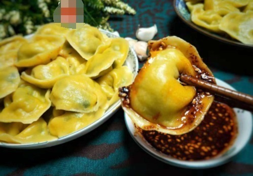 韭菜|拿它包饺子太好吃了，就连挑食的儿子一次吃两盘