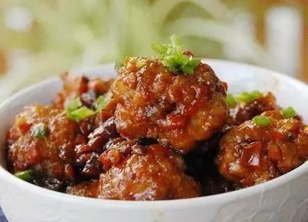  核桃仁|回锅牛肉，如意香干，麻酱杂果卷，酱香时蔬丸子的做法的做法