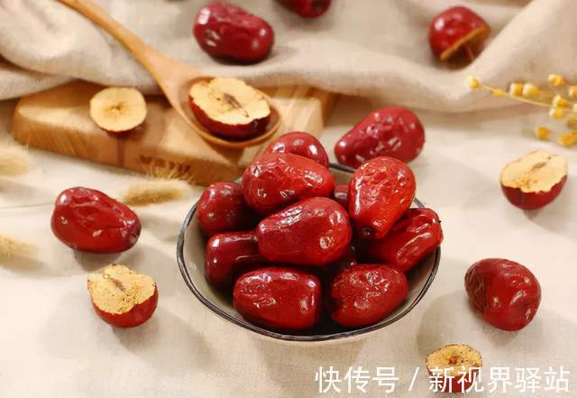 冬吃萝卜夏吃姜|数九寒天重藏养，食补养生正当时！冬日进补，要吃这些！