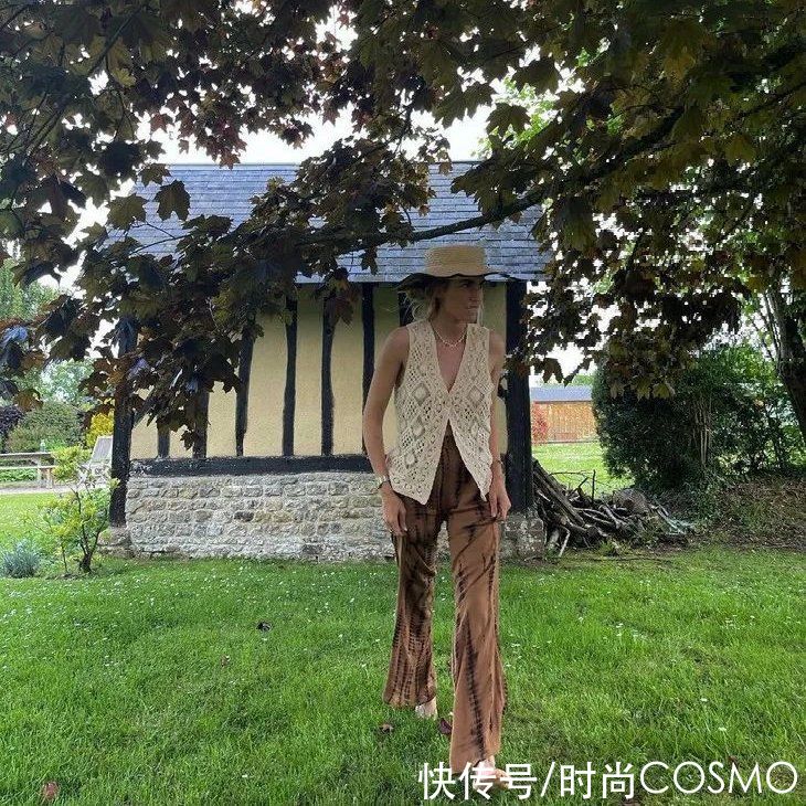 刘雯的背心,我穿也能这么好看?|下周穿什么 | 法式