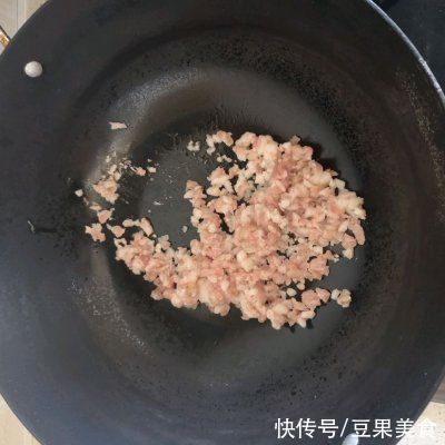 宝宝爱吃的蚂蚁上树的经典做法，不会你就Out了