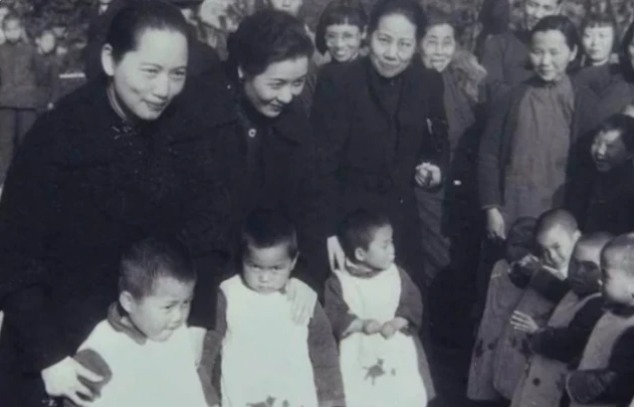 宋美龄|宋美龄和宋庆龄一生都没有生育，原因几乎一样，令人难以置信