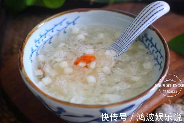 雪梨|抓住两点，煮银耳羹会快速出胶，黏稠光滑补胶原，女人养颜必备