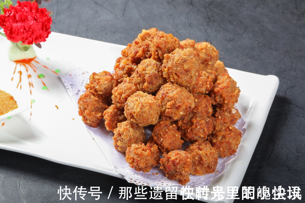 炸肉丸子时,切记“2放2不放”,丸子外焦里嫩,酥脆不油腻