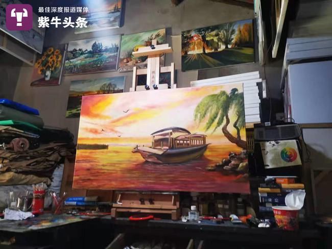 废品|收废品的“陋室画家”:最想给妻子画幅肖像