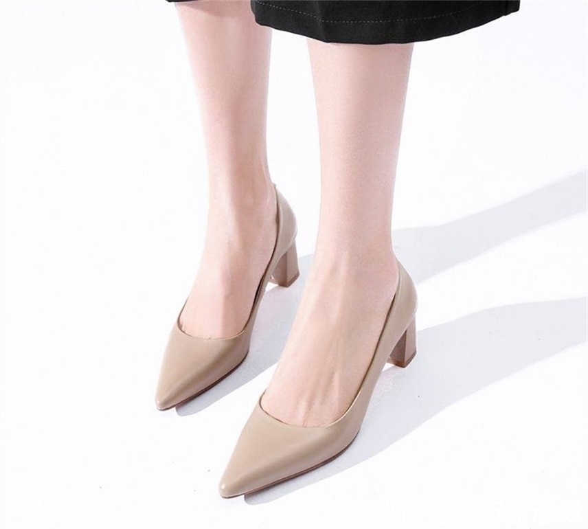 长裙","m":"c345ea593a79ff8ef0cdb28424616ab6b21f78d8","nlabel":"stat_3259287741:zm.news.so.com:5Yab6L+35YmR5b+D,pageType_zmt,glevel_3","ntag":"tfashion;sfashion_时尚;kfun_1:高定;kfun_1:angelababy;call_P:全类:周迅:赵丽颖;