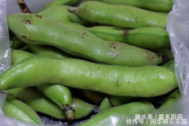 季节|蚕豆炒鸡蛋,加把木耳更美味,又鲜又嫩,这个季节刚刚好!