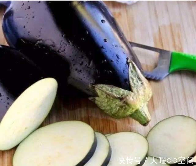 对我们的血|六种,换血食物,吃一次清理一次血液里的垃圾,重回年轻状态