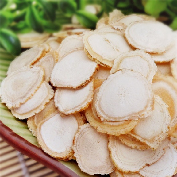 乌黑|头发一掉一大把怎么办就喝这款汤,还你一头乌黑头发