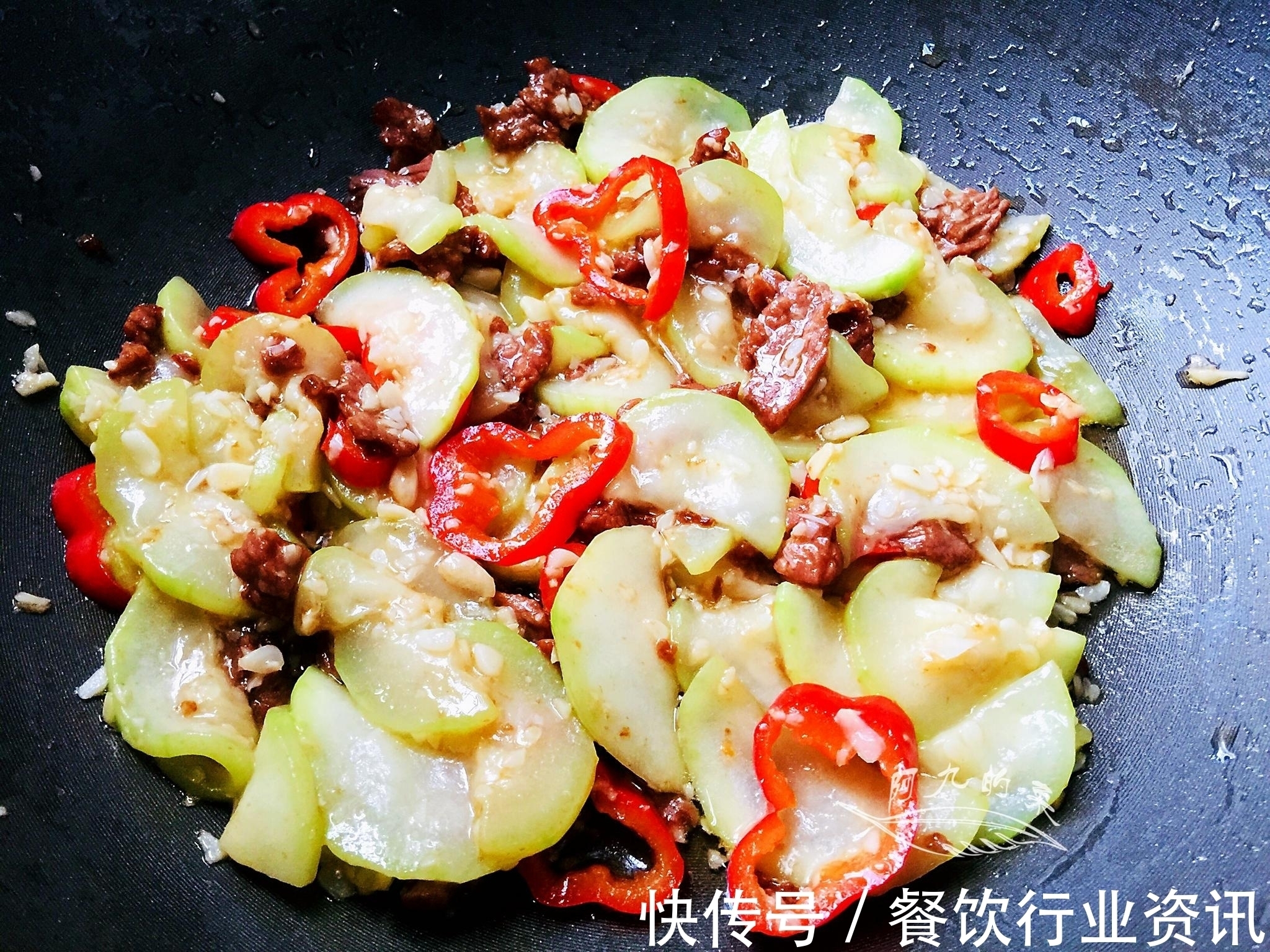 团圆家宴，分享十道宴客热菜小炒任你选，有荤有素收藏好