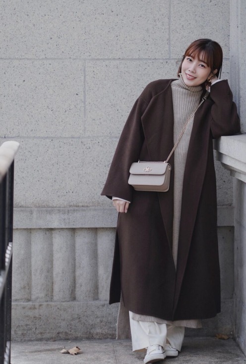 穿搭|今年火了一种外套:叫过膝大衣,不但保暖还遮肉,爱了!