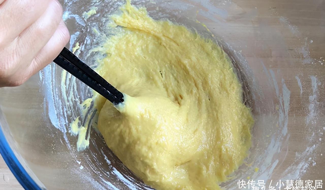 面皮|带着秋味的甜品,多层柔软的桂花蛋糕,入口即化,好吃又好看