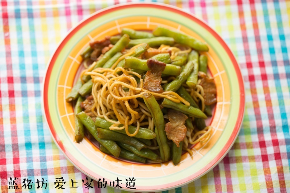 天天妈妈怎样做焖面营养美味，一人一大碗都不够