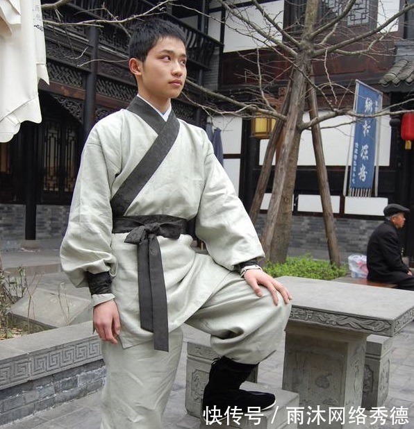 古人的衣服太长怎么清洗？脏的就直接扔了，根本不洗！