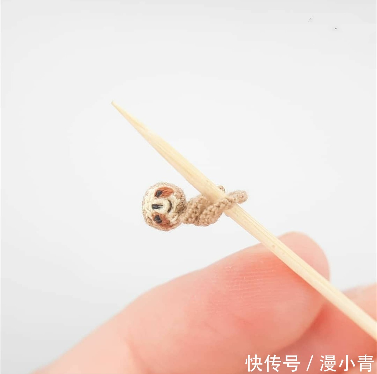 二次元&毛线也能织出袖珍艺术品,看到这些二次元造型,这毛衣针有多细呢