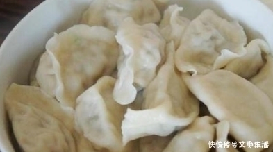 饺子|过年包饺子就用此菜，比芹菜营养比韭菜香，我家一周3次吃不够