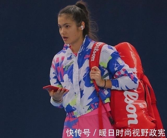 中国传统文化|有一半中国血脉,18岁少女成温网最大黑马,赛后采访感谢国内妈妈