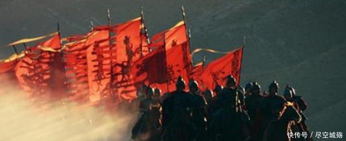 并成|他假传圣旨,对皇帝说了十字,无罪释放,并成了《战狼》经典台词