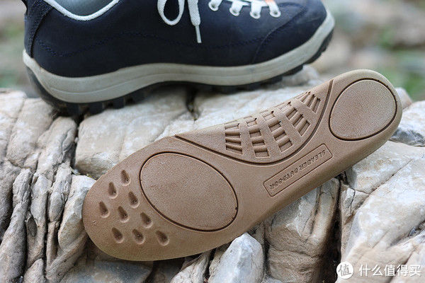 斯立德|随风奔跑，自由是方向