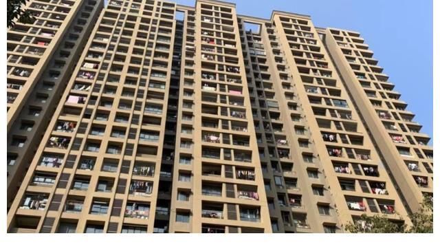 舒适度|买房难选房更难,舒适度也要考虑进去,东户、西户、中户应选哪个