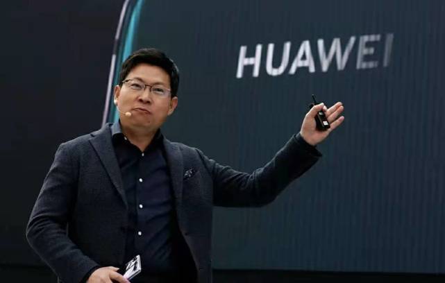 武德|华为一招不讲“武德”,移花接木发布5G手机,网友直呼:干得好!