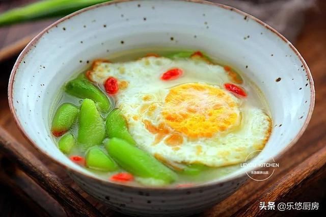 丝瓜煎蛋汤|入伏后多喝这碗汤，清热消暑，几步上桌，做法看看就会
