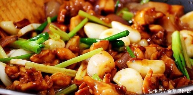 这是鸡腿的特别做法,不要焯水不用过油,味道比饭店做的都好吃