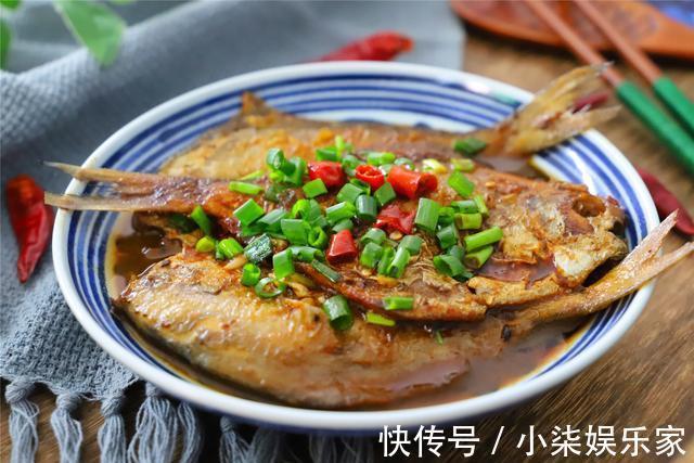 老少皆宜|不管炖什么鱼,两种调料不能放,不然鱼又腥又难吃,看完别再错了
