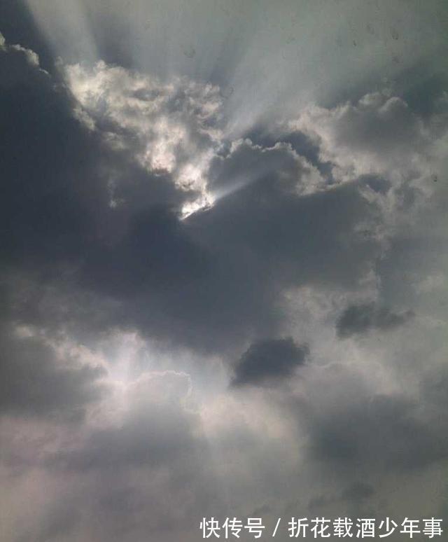 老妇人#聊斋故事,书痴得颜如玉,巧读书复仇