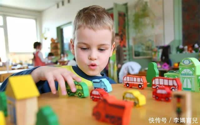 还在纠结如何挑选幼儿园？教会孩子三个技能，比选择幼儿园重要