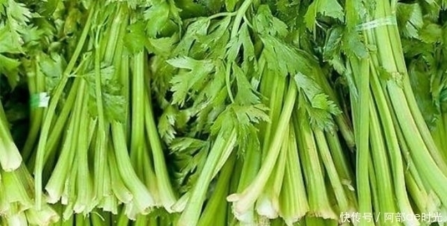 降血压|芹菜上这个地方营养多，降血压清肝毒，别扔掉