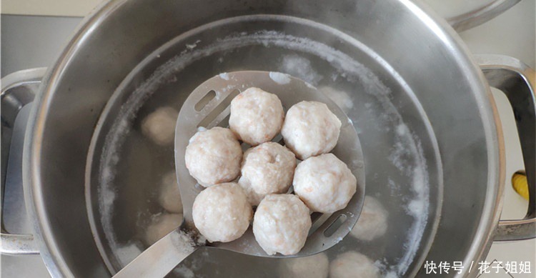 春天,适合孩子喝的“高钙汤”,隔三岔五来一碗,孩子爱喝吸收快!