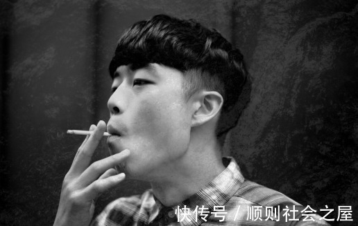 高血压患者|55大爷,深夜下象棋突发脑出血离世,医生惋惜:高血压,饭后3事怎能常做