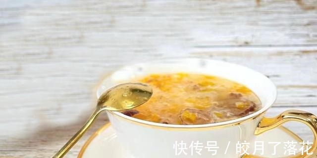 银耳|立秋后，经常吃银耳可以轻松改善便秘！