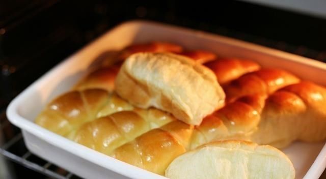 黄油|1次发酵,也能做出柔软拉丝的面包,即使放置3天也不硬,绵软十足