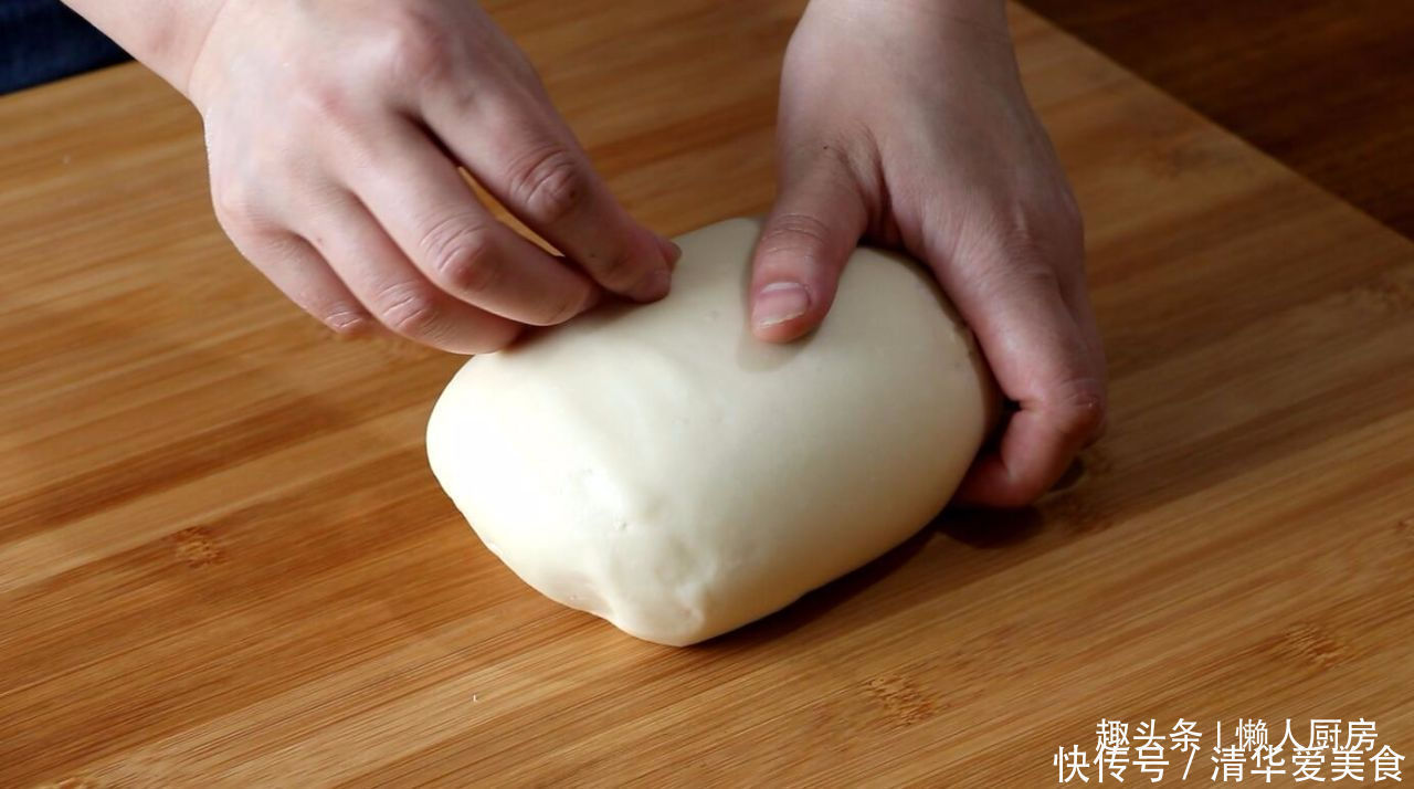 揉面不加一滴水，教你奶香山药小饼的做法，大人小孩都爱吃