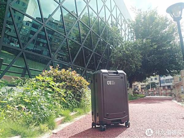 磕碰|好一个硬派型者：悠启旅行箱撒哈拉