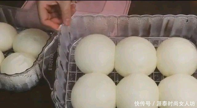 不用|手把手教你在家蒸馒头,和面不用酵母粉,做出来的馒头又白又松软