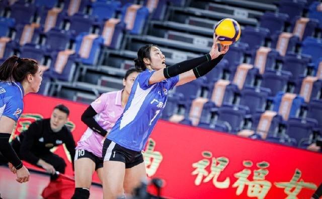 王逸凡|狂轰25分！广东女排16岁小朱婷火力十足，11连发让对手刮目相看