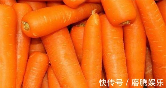 洋葱|炒胡萝卜加一宝，女性常吃，排出子宫污血，肠胃好了，皮肤也好！